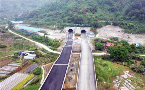 首發(fā)投資控股公司投資建設的福建省228國(guó)道(dào)